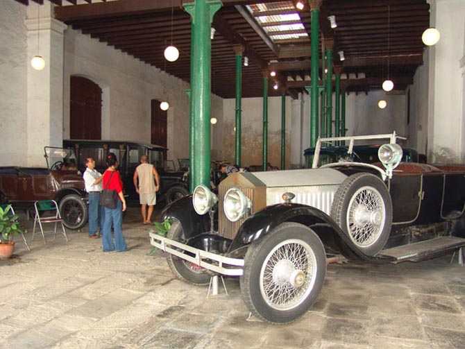 Museo-del-Automovil