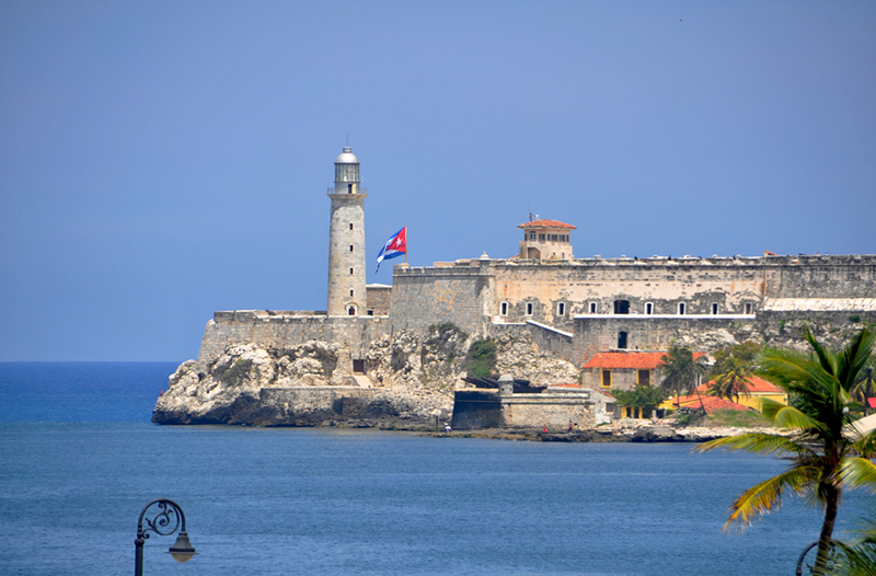 CUBA: Stunning Spanish fort 🏰 (MORRO CASTLE) in Havana's harbour (built  1590s) 