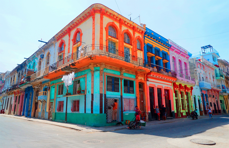 street-in-cuba